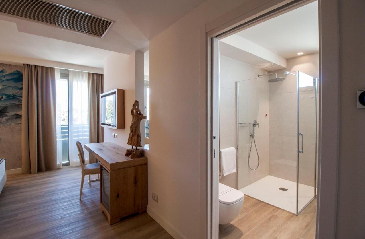 Aqua Boutique Hotel 카스틸리오네 델라 페스카이아 외부 사진